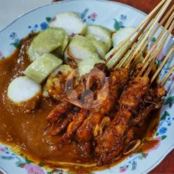 Nasi/lontong   Sate Ayam