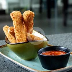 Crispy Fried Mozzarella Stick