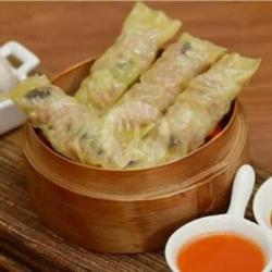 Dimsum Ayam Lumpia Wortel Bawang Cops