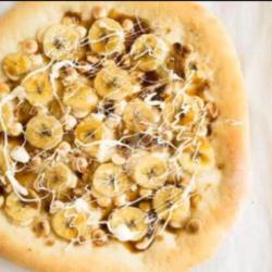 Choco Banana Pizza