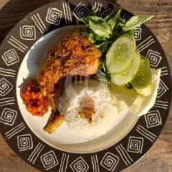 Ayam Goreng Rempah Paha   Nasi