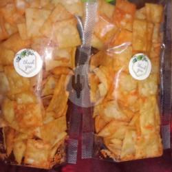 Kripik Pangsit Balado 85 Gr