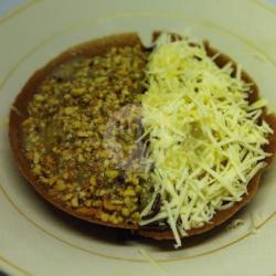 Martabak Keju Kacang