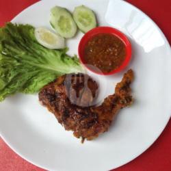 Ayam Bakar   Sambel   Lalap