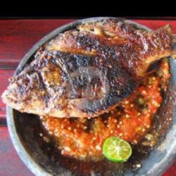 Ikan Mas Bakar