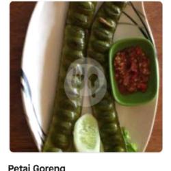 Pete Goreng Sambal Gila Lalapan