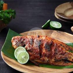 Nasi Liwet Ikan Nila Bakar