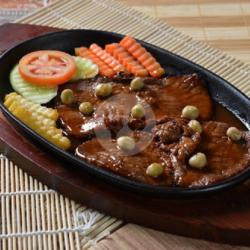 Steak Daging Sapi