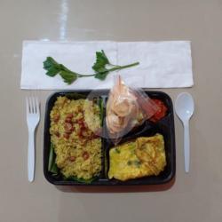 Nasi Kebuli Telur Dadar