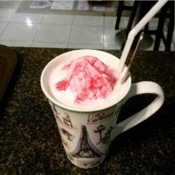 Classic Strawberry Milkshake