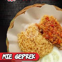 Mie Geprek