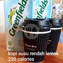 Kopi Susu Rendah Lemak Hangat