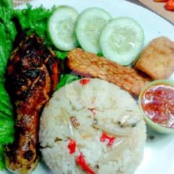 Paket Hemat Nasi Liwet Ayam Bakar Tahu Tempe