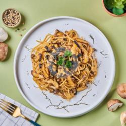 Truffle Mushroom Spaghetti