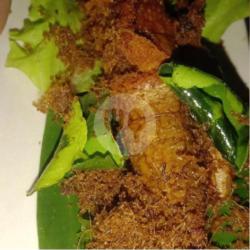 Telor Ikan Tengiri Goreng Rempah