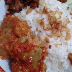 Paket Nasi Uduk Jengkol Balado 3