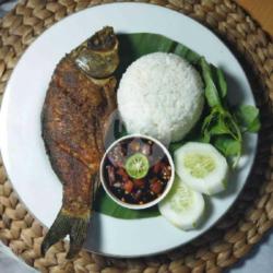 Ikan Emas Goreng