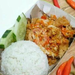 Paket Nasi Ayam Geprek Sambal Bawang Putih