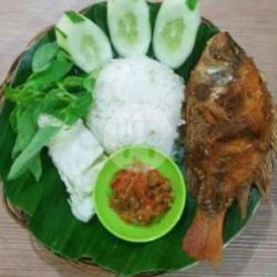 Nasi Lalapan Mujair