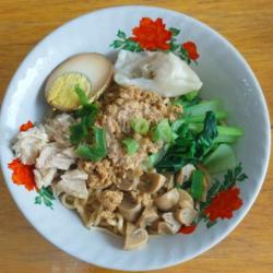Mie Ayam Karet/garing Komplit