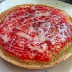 Selai Strawberry   Susu