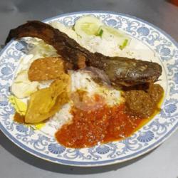 Penyetan Lele Goreng Segar