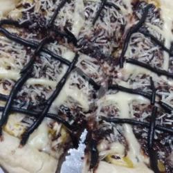 Pizza Coklat