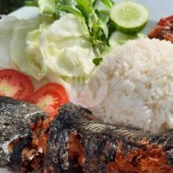 Ikan Lele Penyet Plus Nasi