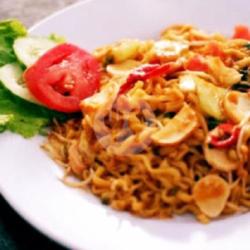 Mie Goreng Bakso Sosis