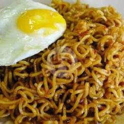 Indomie Goreng   Telur Mata Sapi