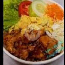 Rice Bowl Ayam Goreng Telur Orak-arik