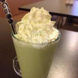 Green Tea Latte Float