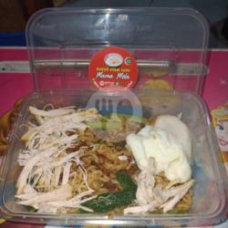 Indomie Goreng Ayam Suwir   Telor