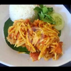 Geprek Ayam Sambal Pencit