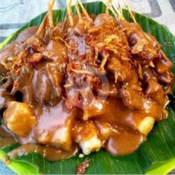 Sate Padang (daging) 1 Porsi   Ketupat