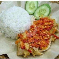 Special Nasi Ayam Geprek Tahu Goreng Sambal Lalapan