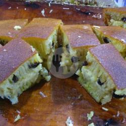 Martabak Kismis Coklat Besar