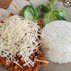 Nasi Ayam Bakar Penyet Keju   Mineral Gelas