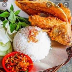 Pecel Nila Goreng   Nasi