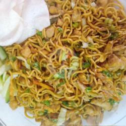 Chicken Fried Noodle / Mie Goreng Ayam