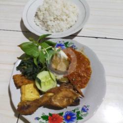 Penyetan Ayam Sambel Uleg