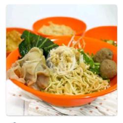 Mie Yamin Asin Bakso Siomay