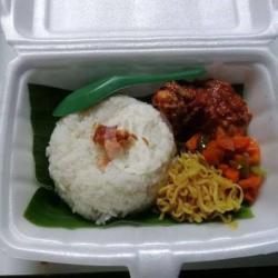 Nasi Putih Ayam Kecap Telur