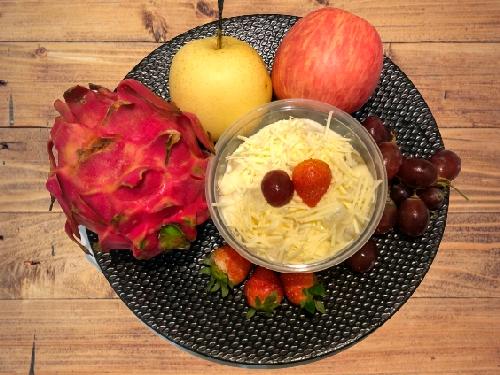 Salad Buah & Pisang Nugget Mama Agatha, Sukasari