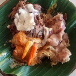 Gudeg Sambal Goreng Koyor Sapi