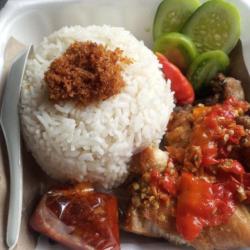 Nasi Ayam Penyet Sambel Geprek