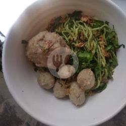 Baso Urat Mie Ijo