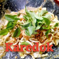 Karedok   Lontong   Telor