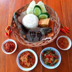 Sego Sambel Lele Goreng