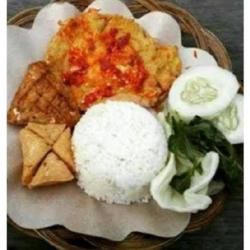 Sego Sambel Telur Dadar/ceplok